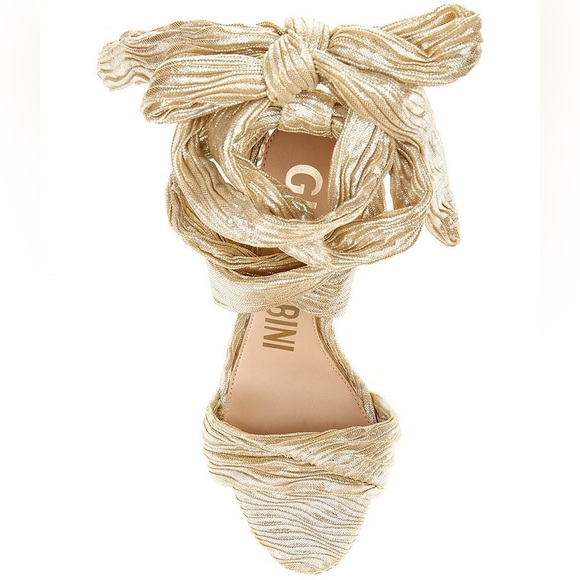 Gianni Bini Gold Strappy Heels sandals - Picture 3 of 13